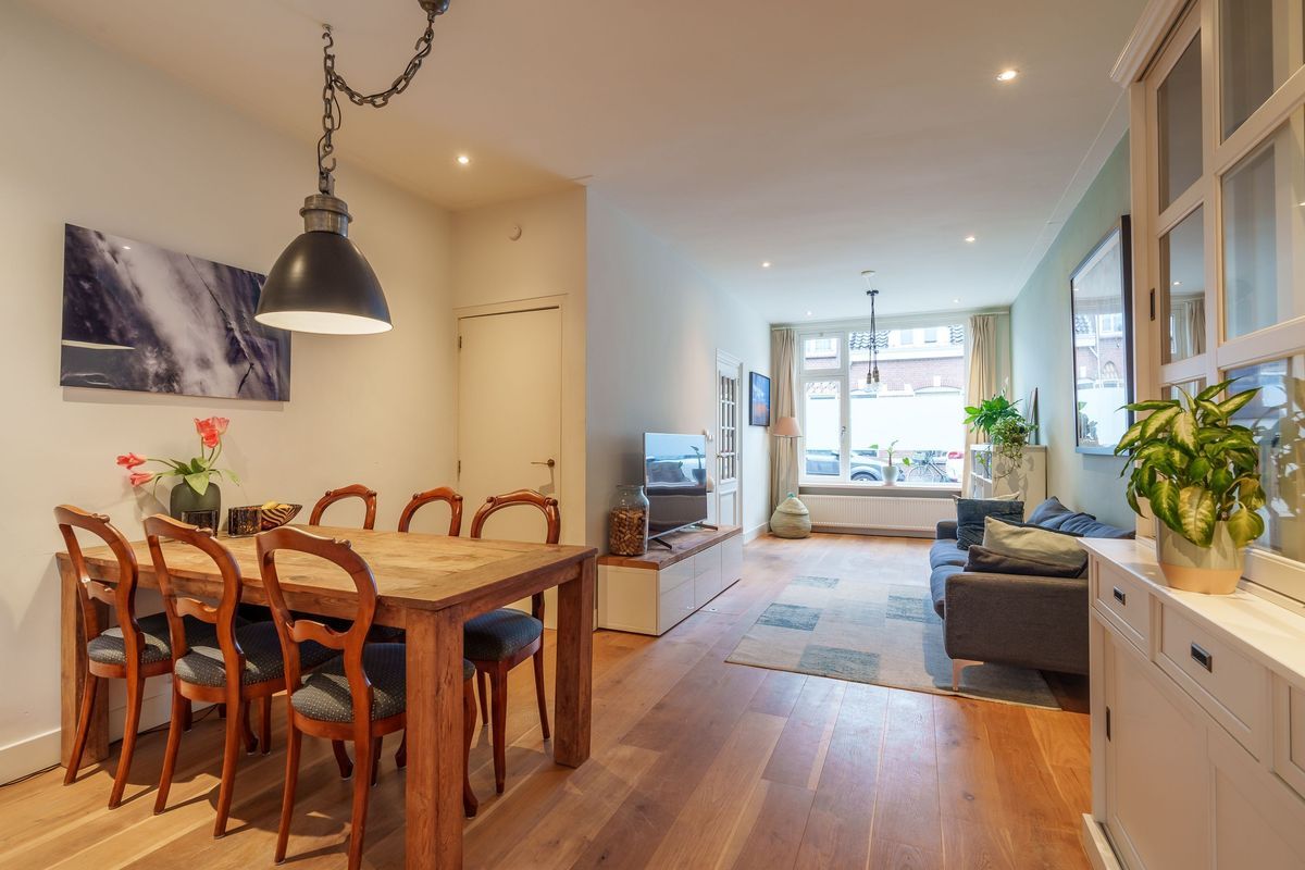 Verenigingstraat 44 Photo Blur 11