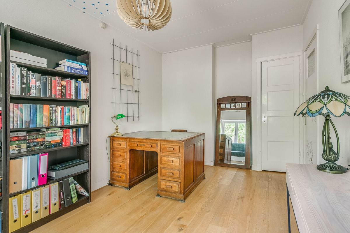 H.J. Schimmelplein 48 Photo Blur 35