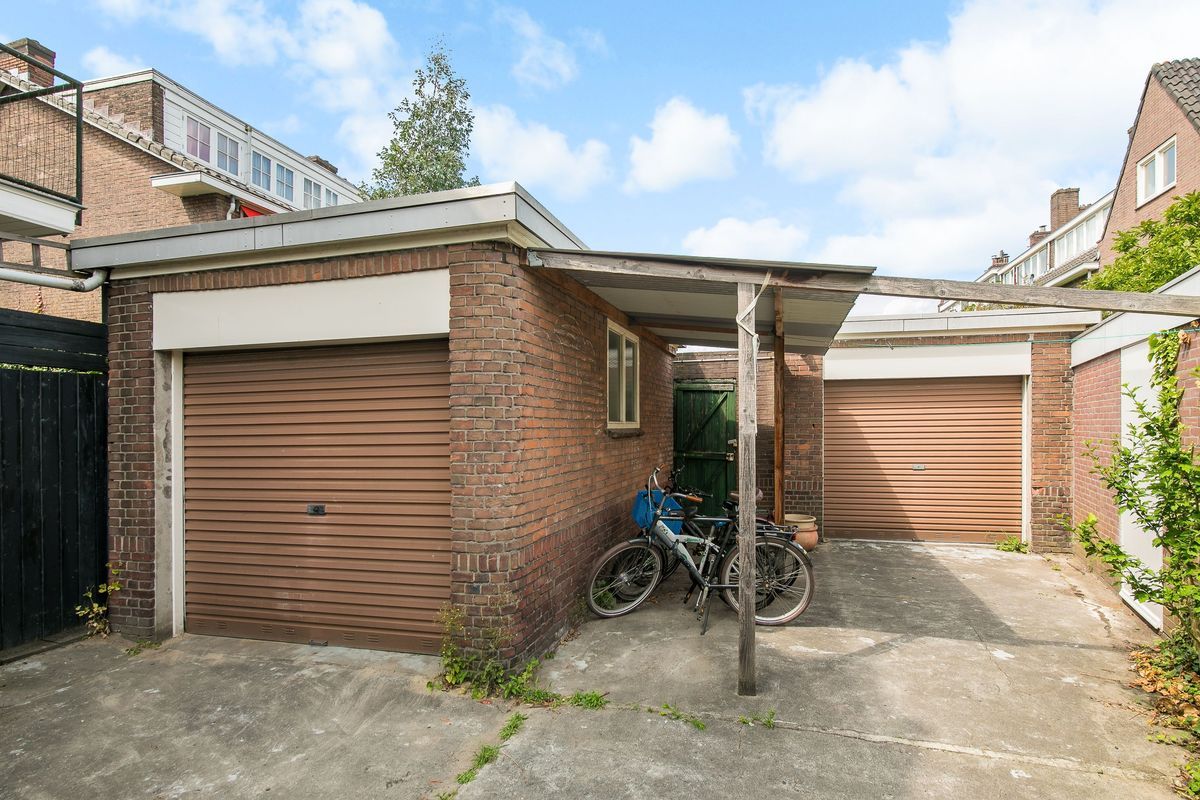 H.J. Schimmelplein 48 Photo Blur 53