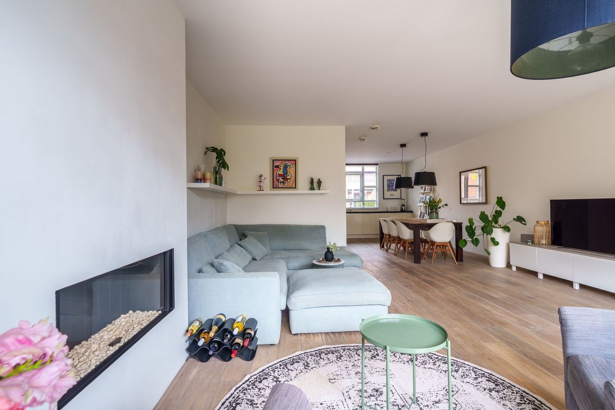 Nicolaas Basterthof 2 Photo Blur 23