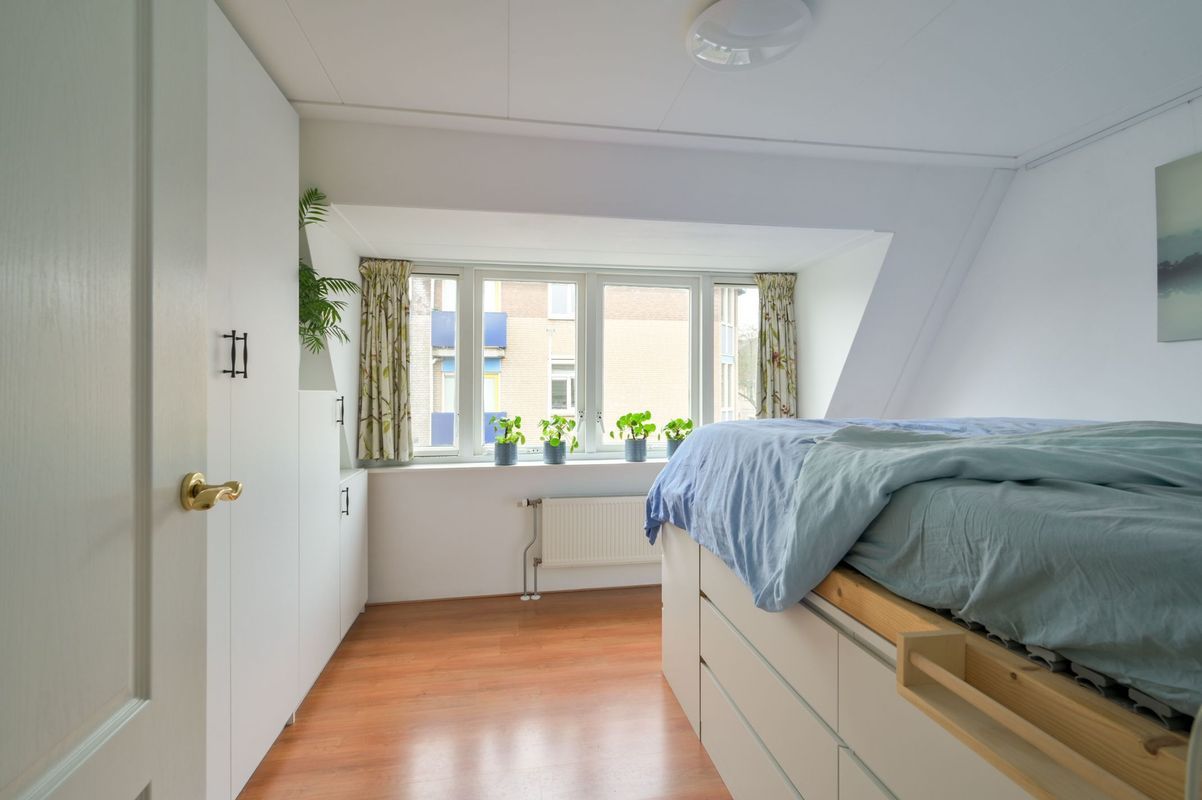 Bankstraat 40 Photo Blur 31