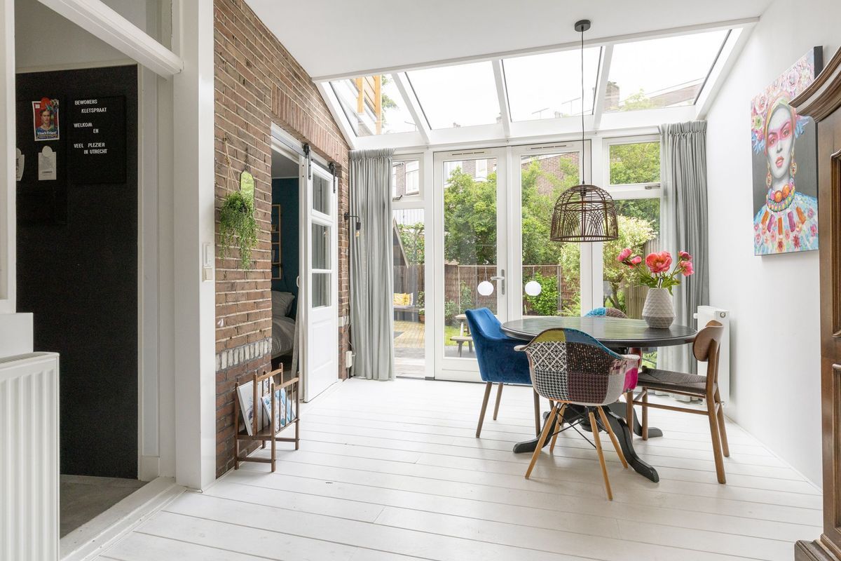 Maria van Reedestraat 3 Photo Blur 14