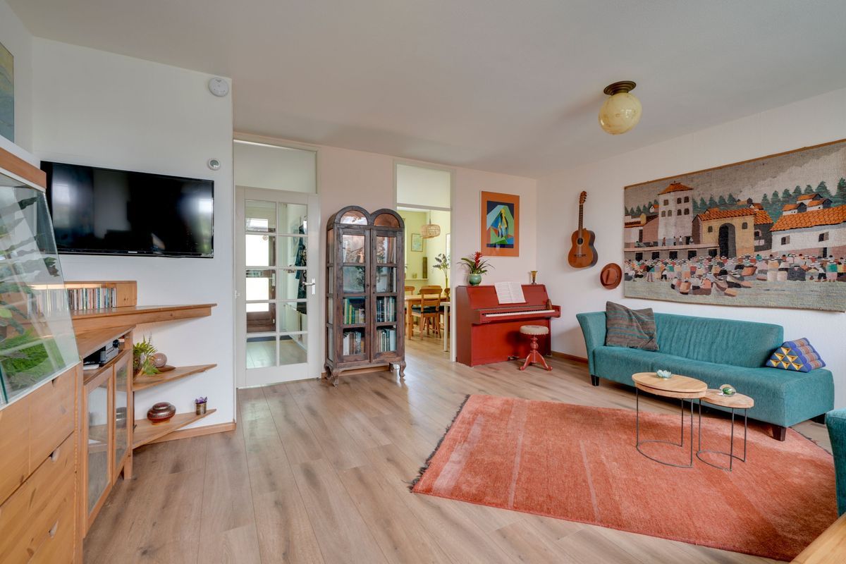 Jungfrau 107 Photo Blur 7