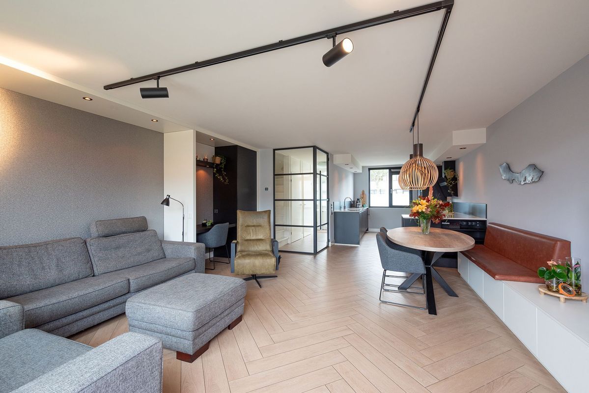 Zuiderkeerkring 229 Photo Blur 11