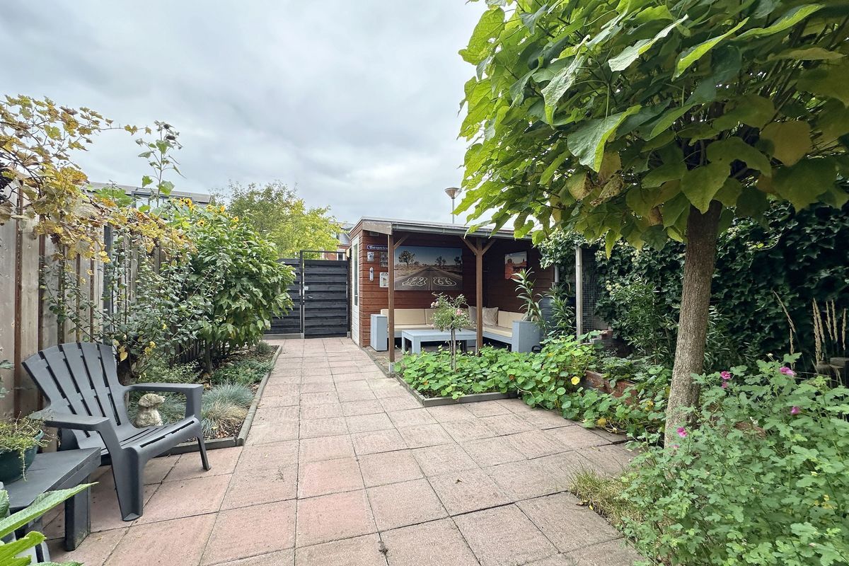 Stuivingastraat 64 Photo Blur 2