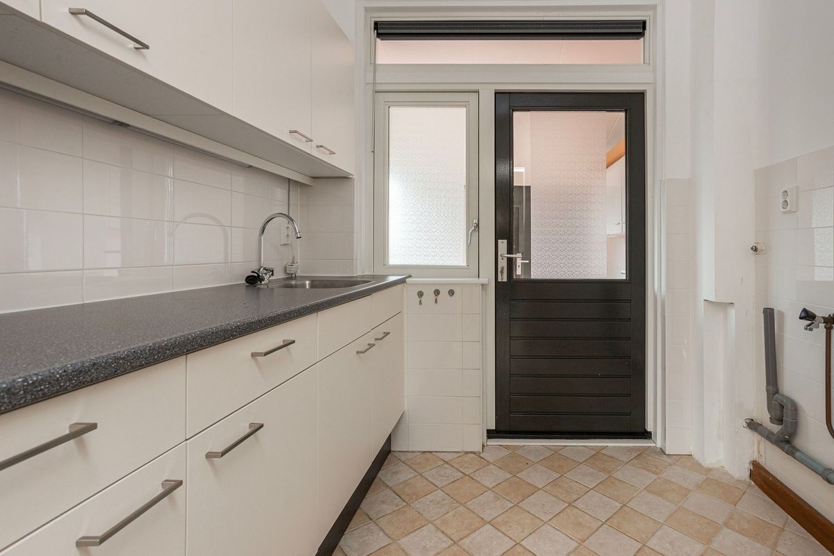 Gouwestraat 18 Photo Blur 2