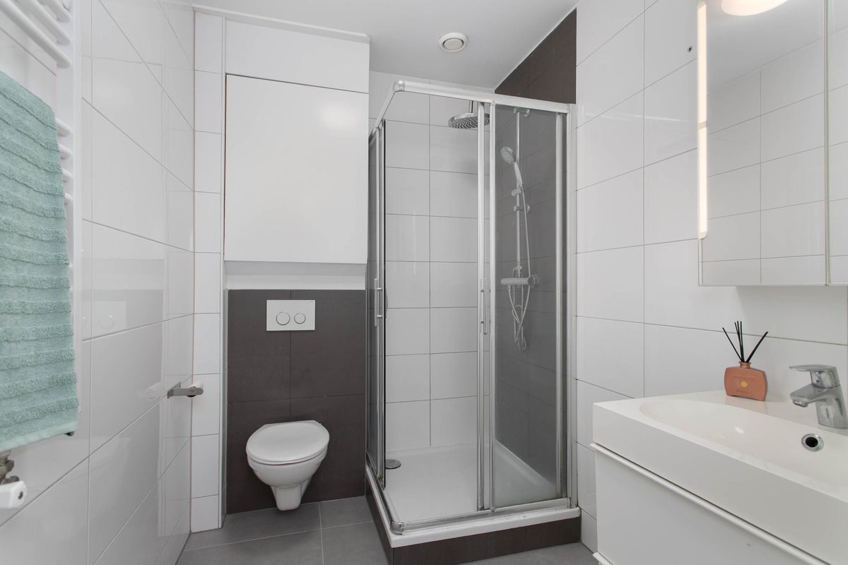 Waalstraat 121-A Photo Blur 12