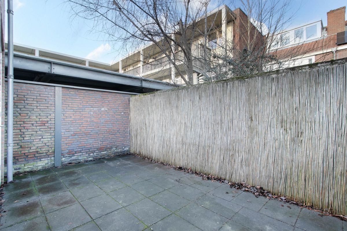 Waalstraat 121-A Photo Blur 16