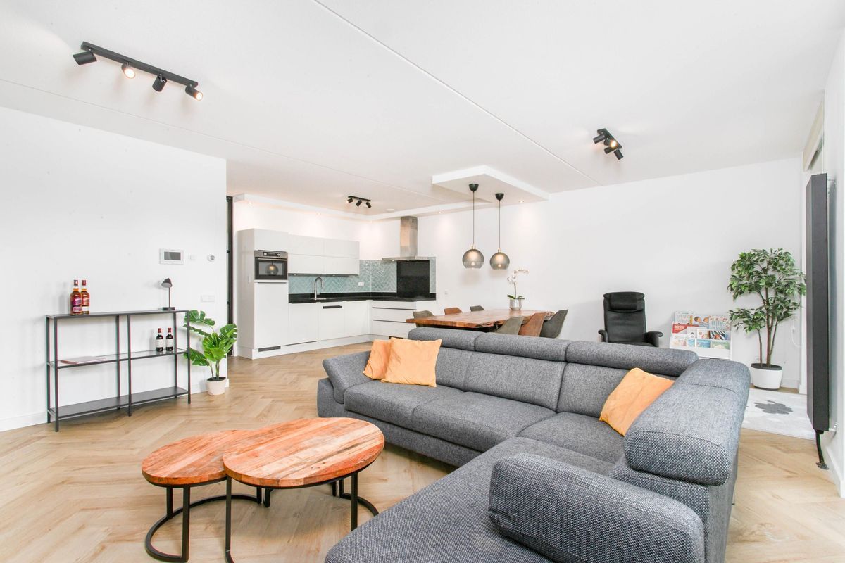 Pablo Picassostraat 506 Photo Blur 5