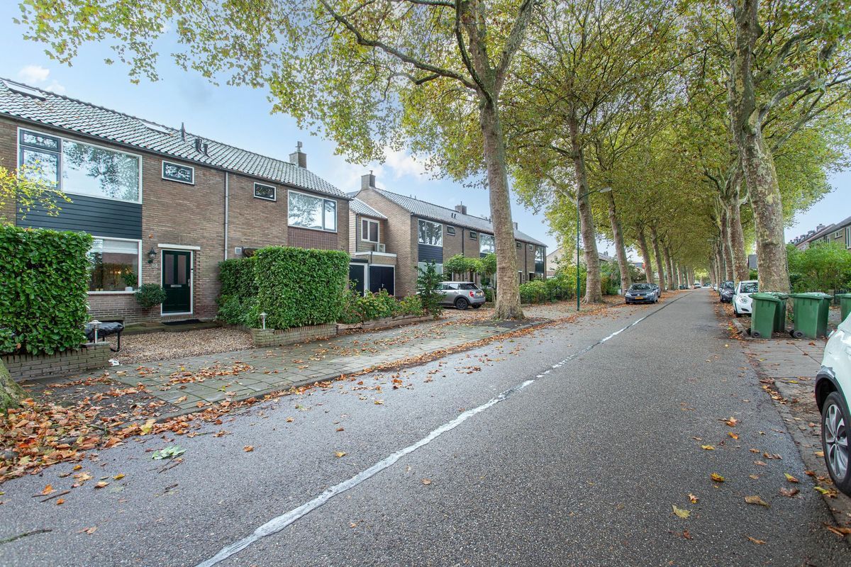 Klokjeslaan 84 Photo Blur 40