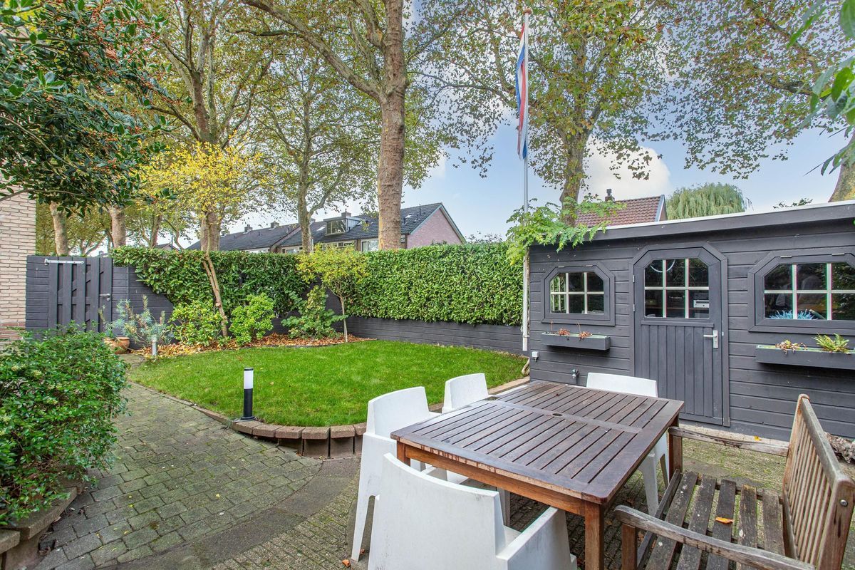 Klokjeslaan 84 Photo Blur 19