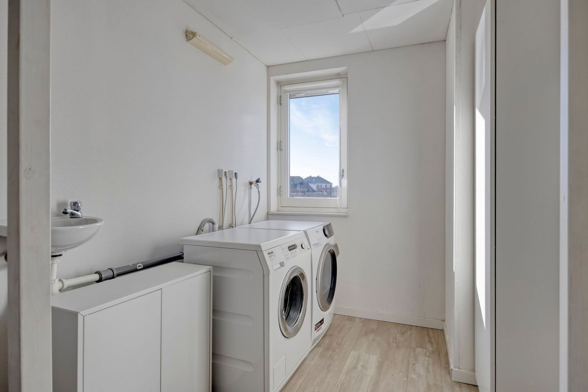 Willem van Leusdenlaan 8 Photo Blur 36