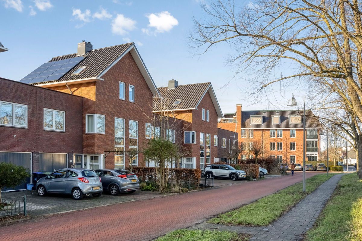 Willem van Leusdenlaan 8 Photo Blur 37