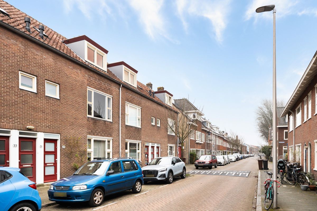 H.J. Schimmelstraat 29 Photo Blur 35