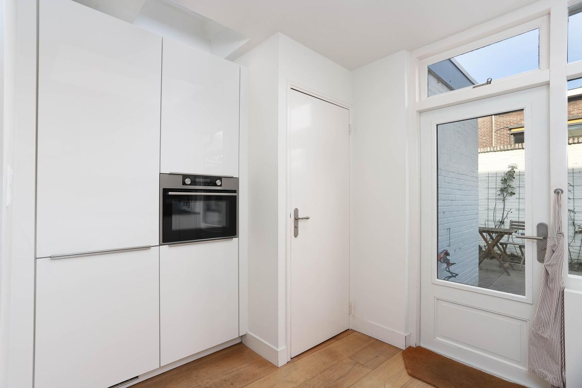 Kerkdwarsstraat 12 Photo Blur 9