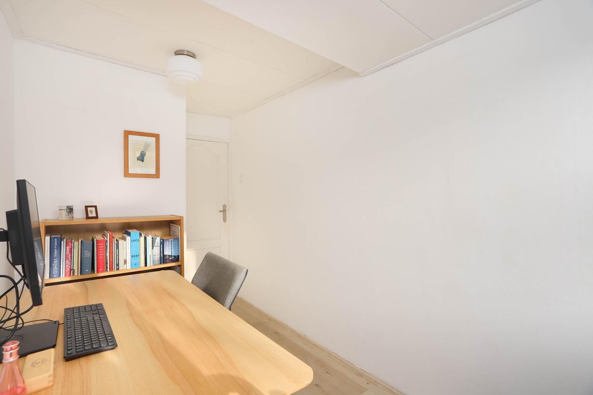 Kerkdwarsstraat 12 Photo Blur 17