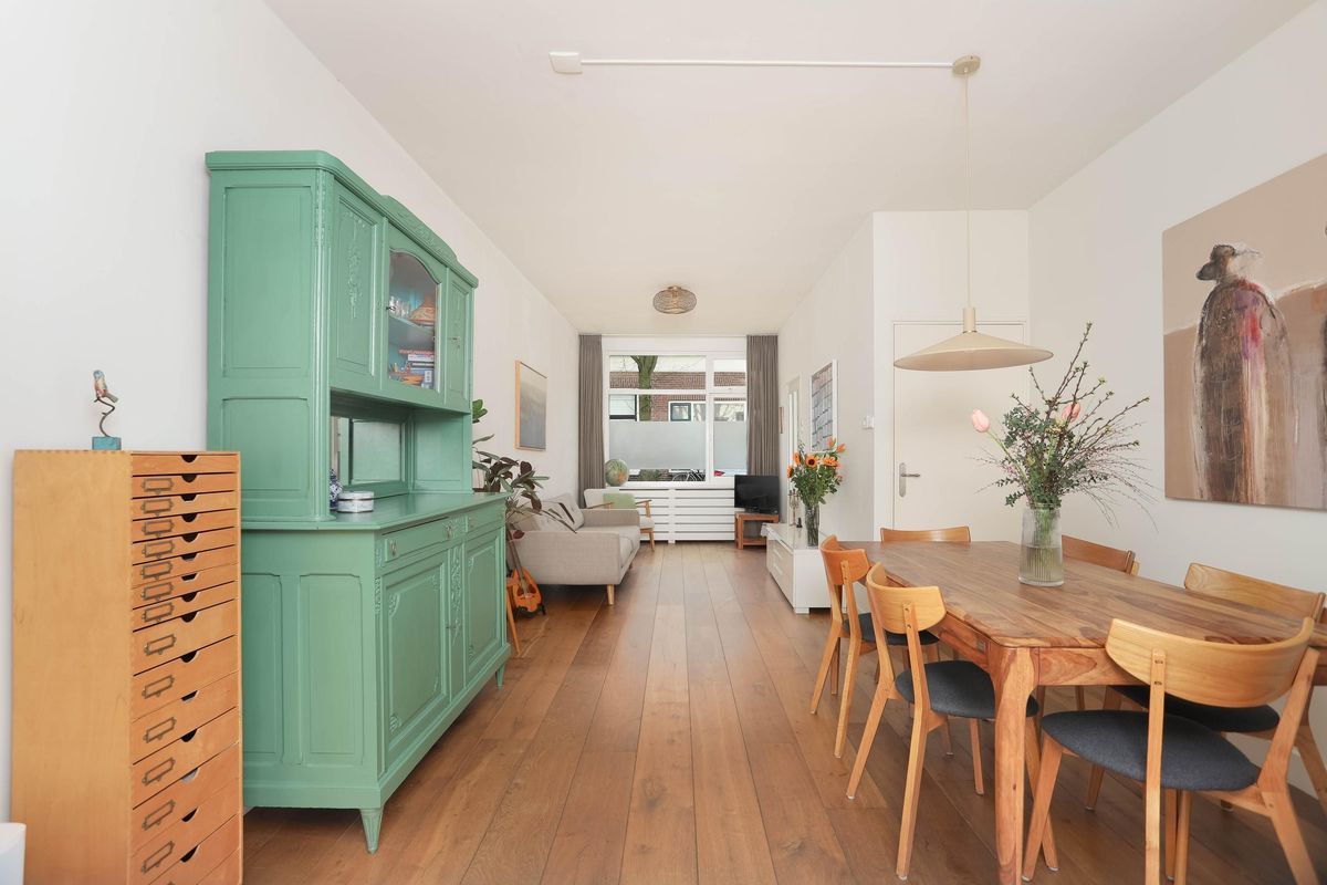 Kerkdwarsstraat 12 Photo Blur 7