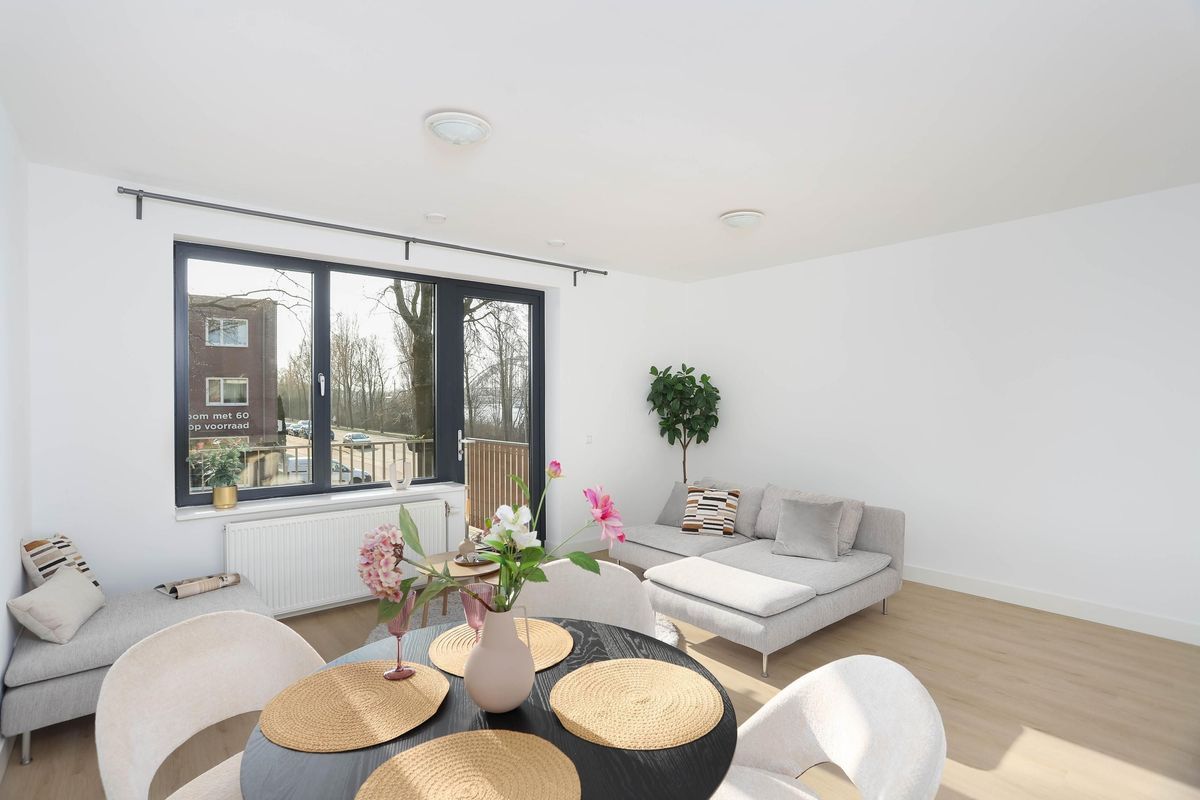 Amsterdamsestraatweg 831-B Photo Blur 6