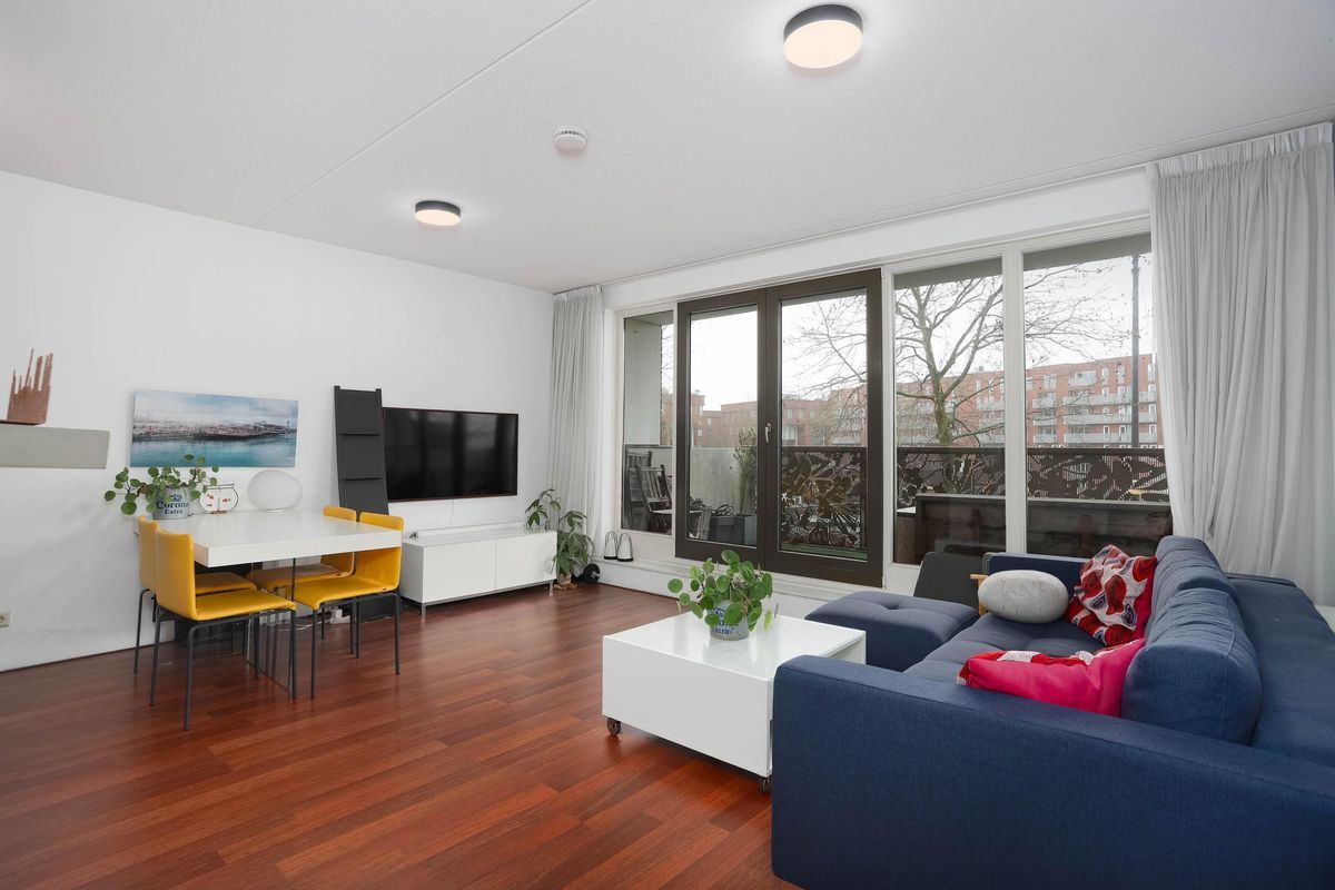 Veilinghavenkade 151 Photo Blur 3