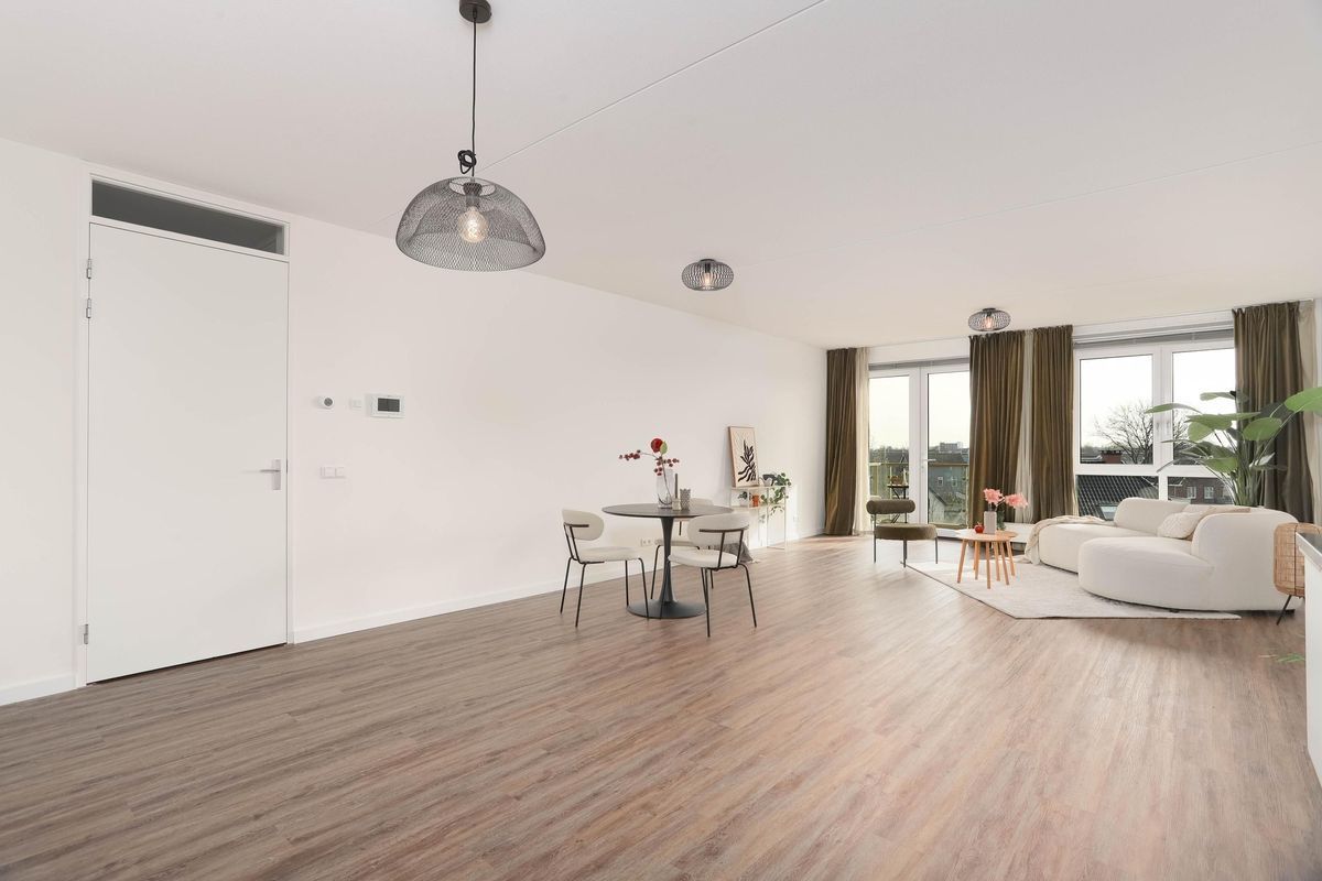 Pablo Picassostraat 559 Photo Blur 2