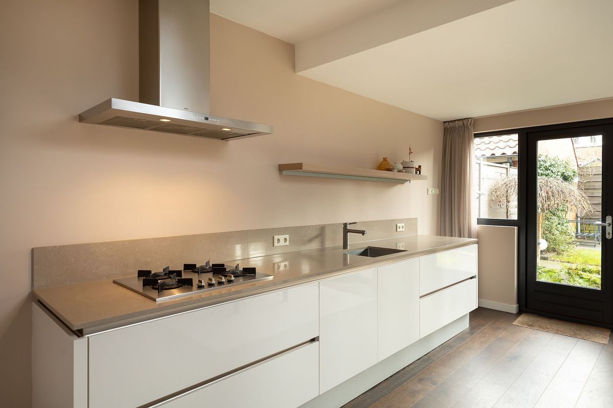 Olivier van Noortstraat 8 Photo Blur 15