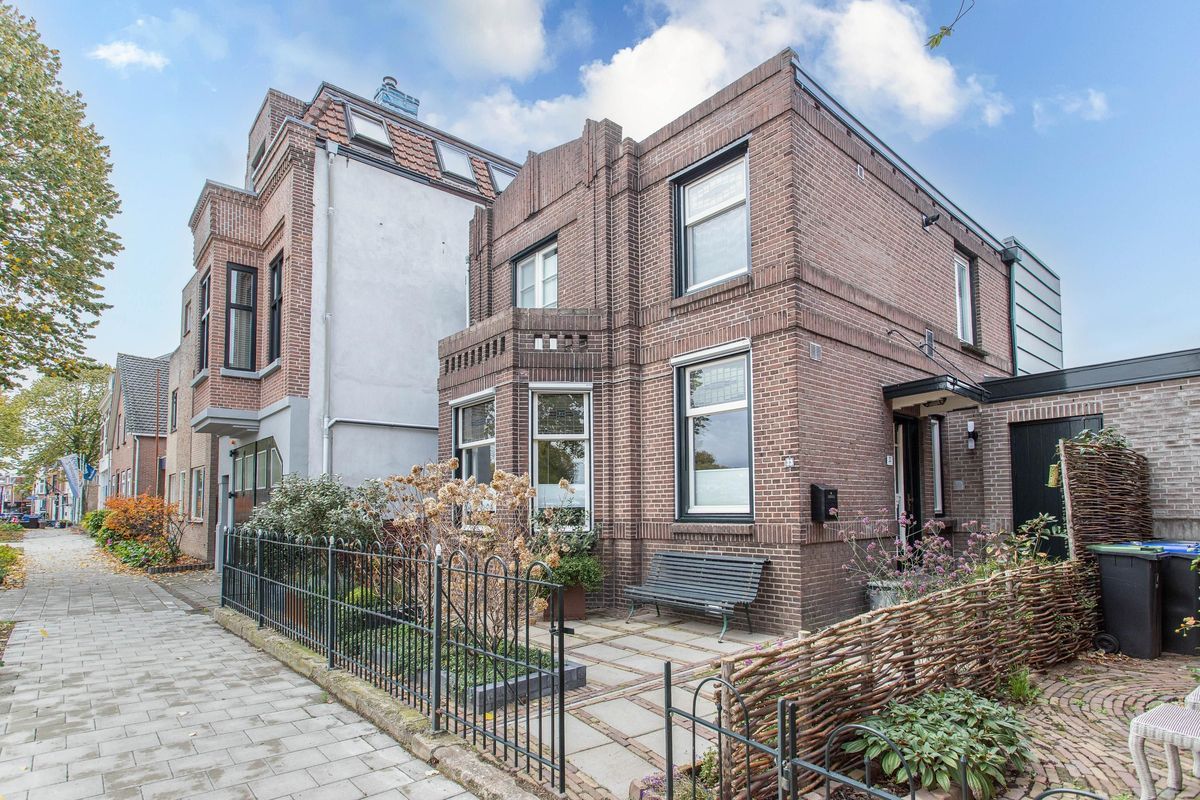 Handelskade 33 Photo Blur 4