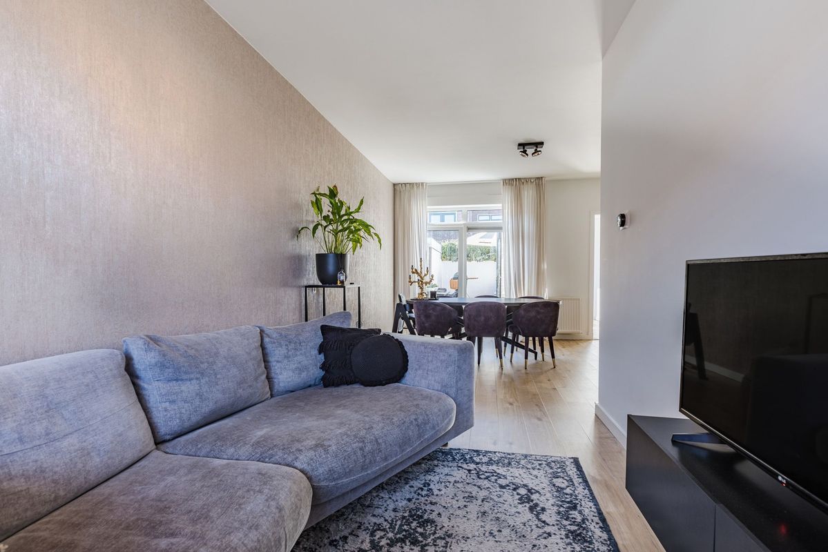 Merwedestraat 35 Photo Blur 2