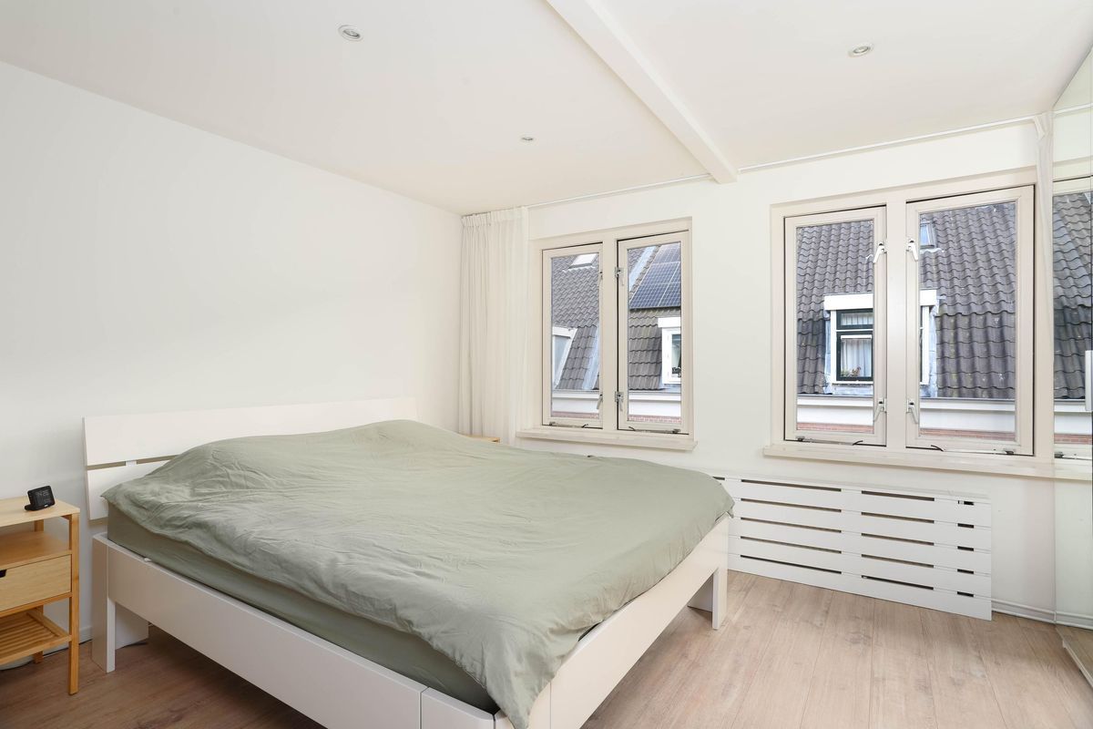 Renstraat 15 Photo Blur 16