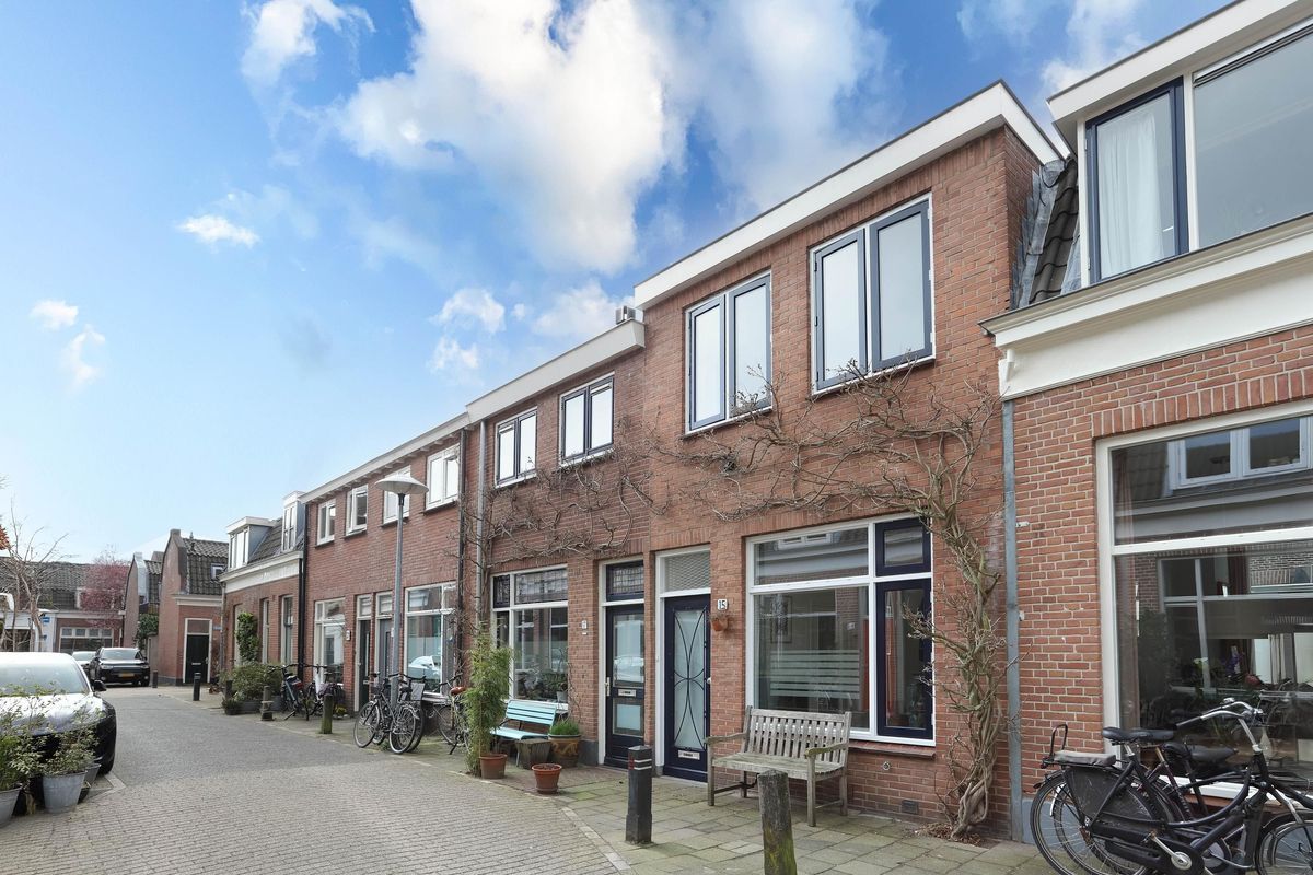 Renstraat 15 Photo Blur 18