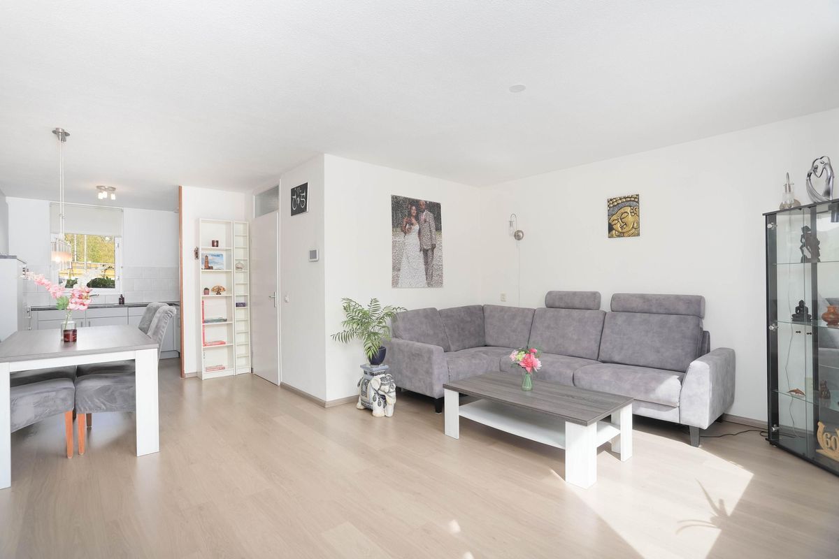 Olof Palmelaan 126 Photo Blur 3