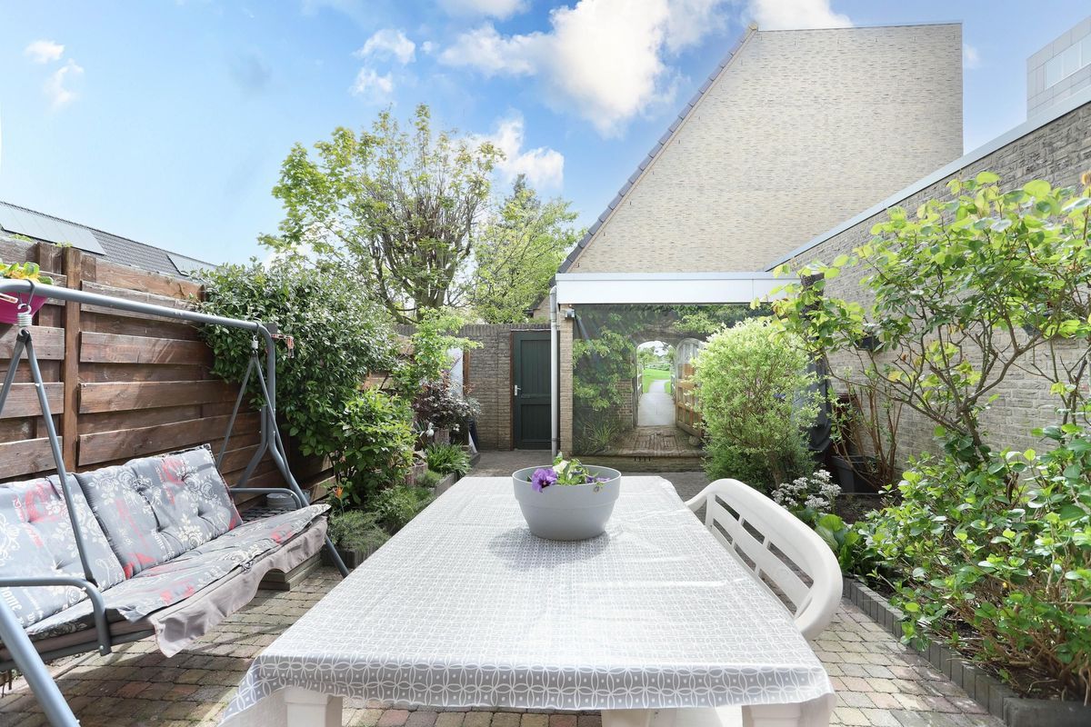 Olof Palmelaan 126 Photo Blur 14