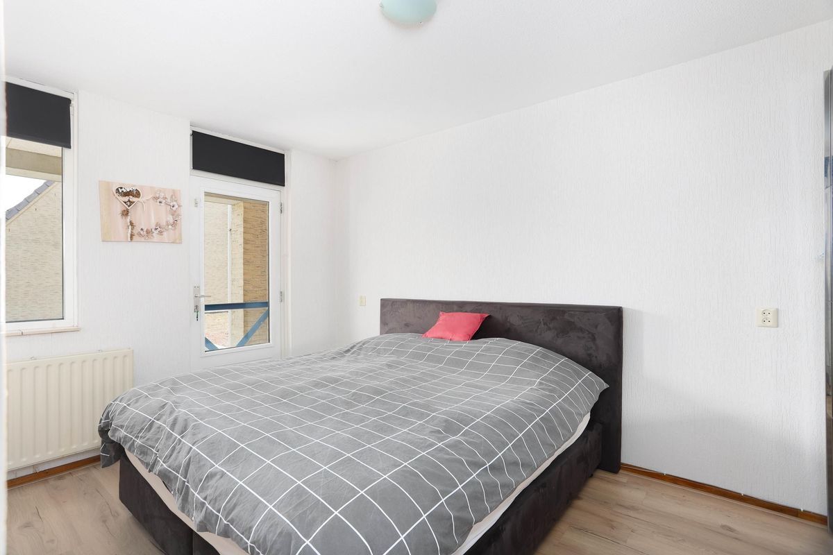 Olof Palmelaan 126 Photo Blur 21