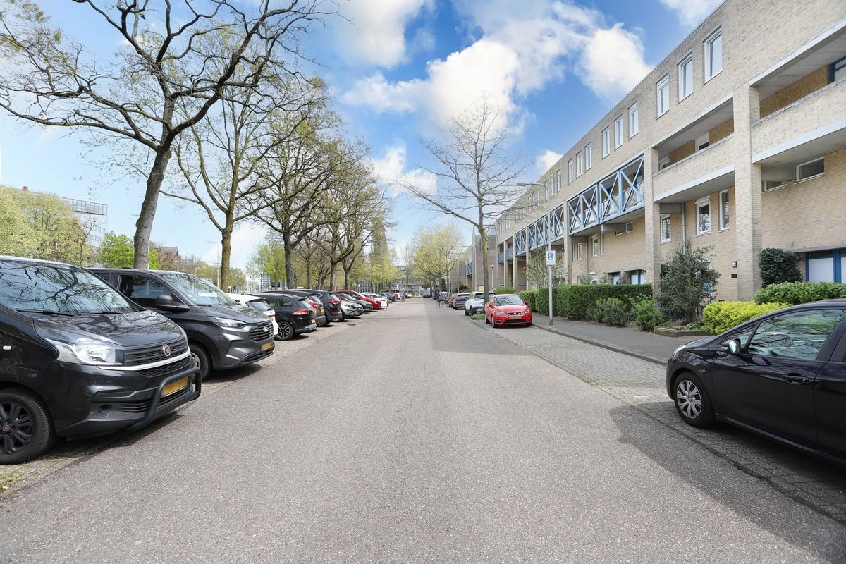 Olof Palmelaan 126 Photo Blur 28