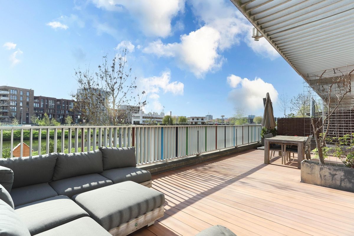 Rolderdiephof 136 Photo Blur 16