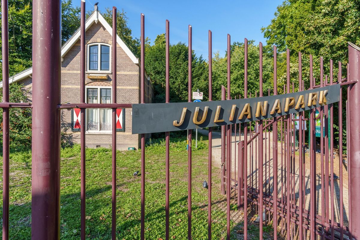 Arnoldus Rotterdamstraat 30 Photo Blur 33