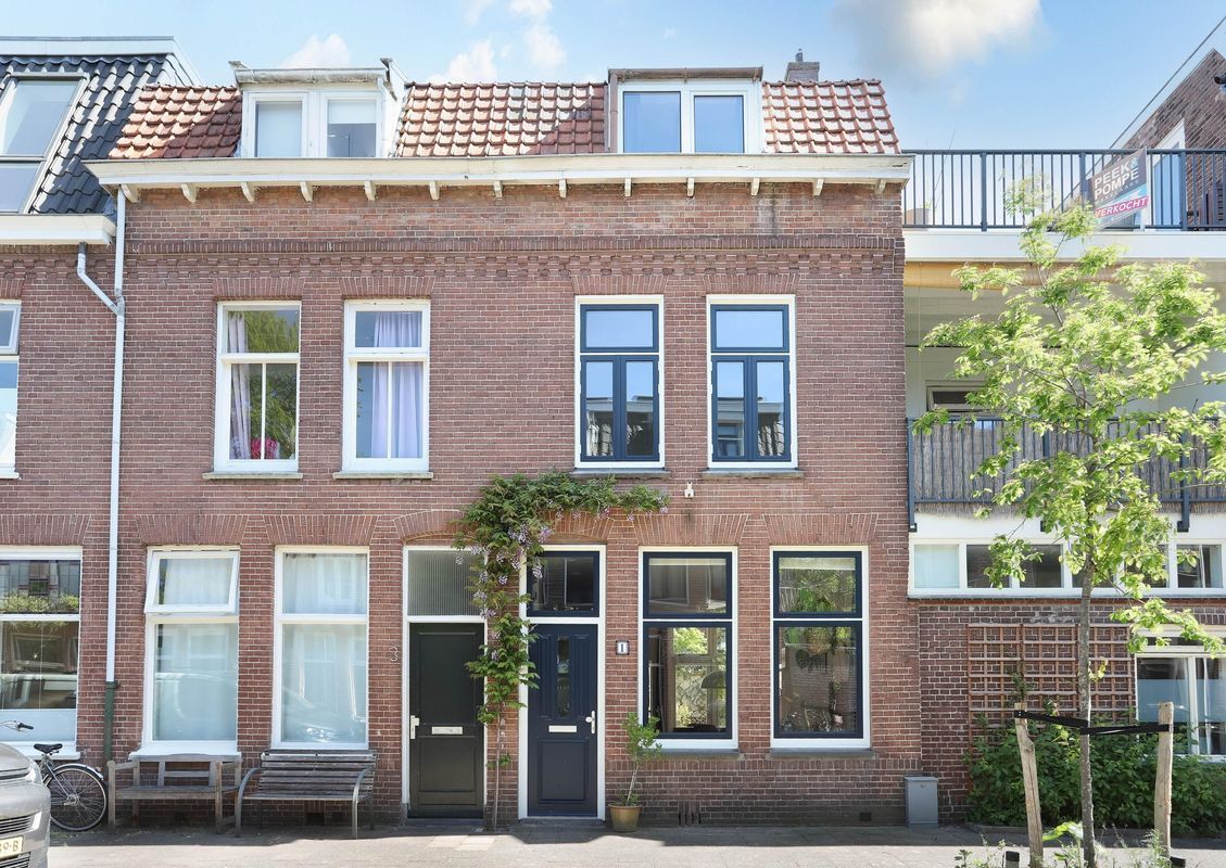 Spieghelstraat 1 Photo Blur 3