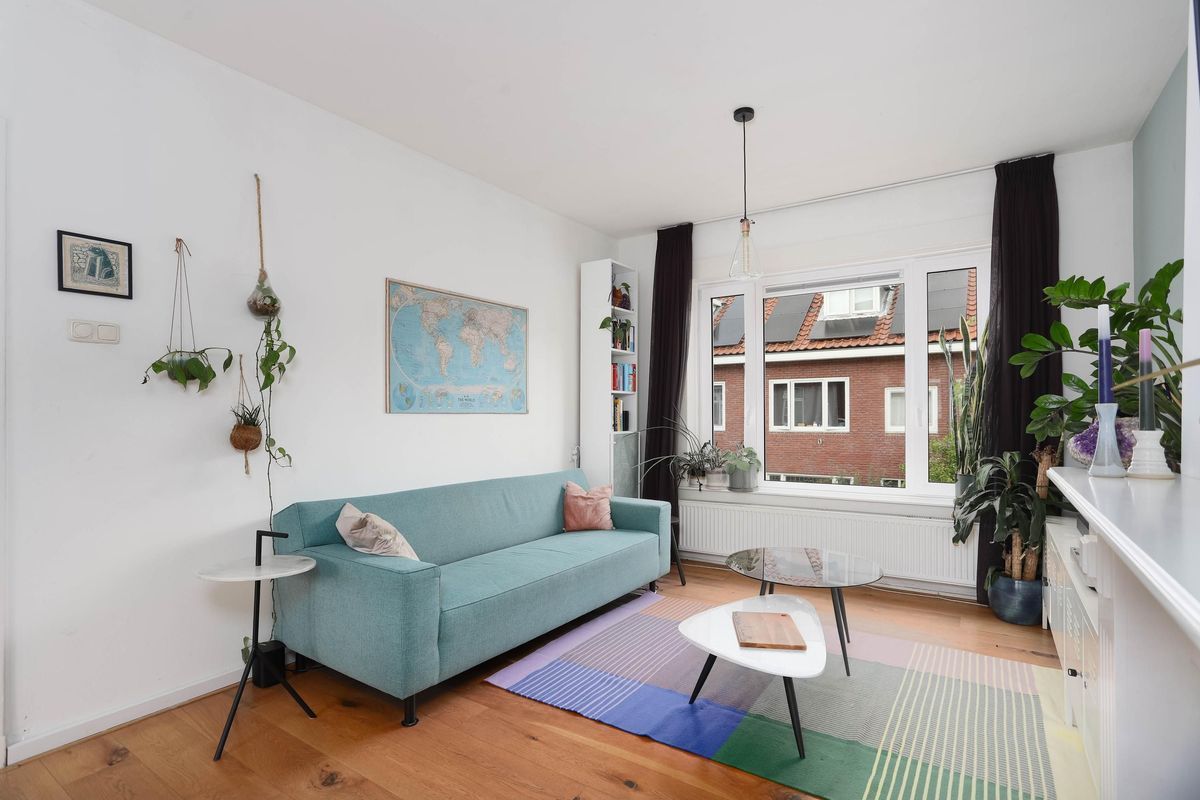 P.C. Borstraat 9-BS Photo Blur 7