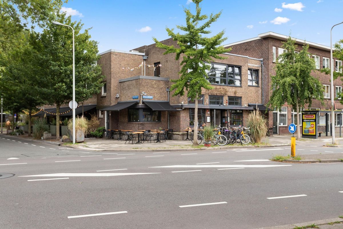 P.C. Borstraat 9-BS Photo Blur 32