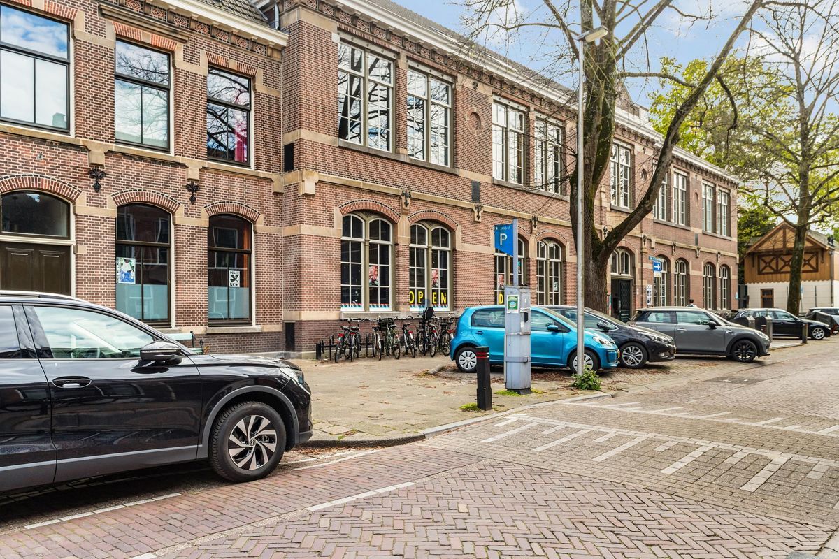 Mgr. van de Weteringstraat 40 Photo Blur 37