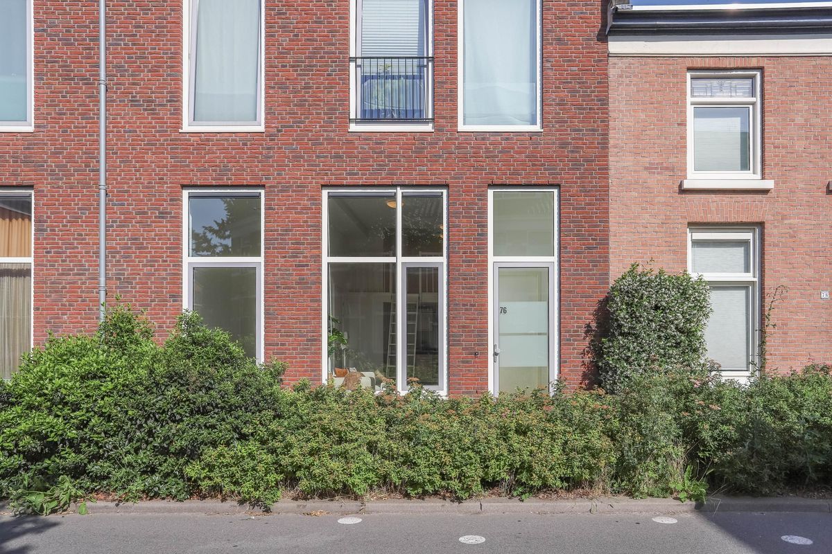 Oudwijkerdwarsstraat 76 Photo Blur 0