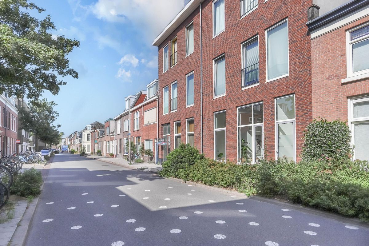 Oudwijkerdwarsstraat 76 Photo Blur 13