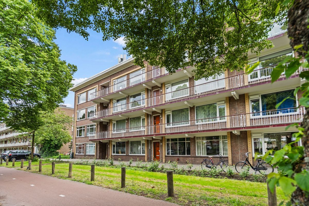 Burgemeester Norbruislaan 456 Photo Blur 0
