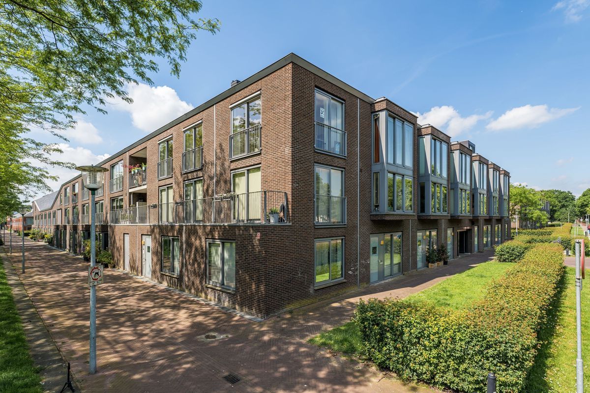 Prof. Kohnstammstraat 82 Photo Blur 0