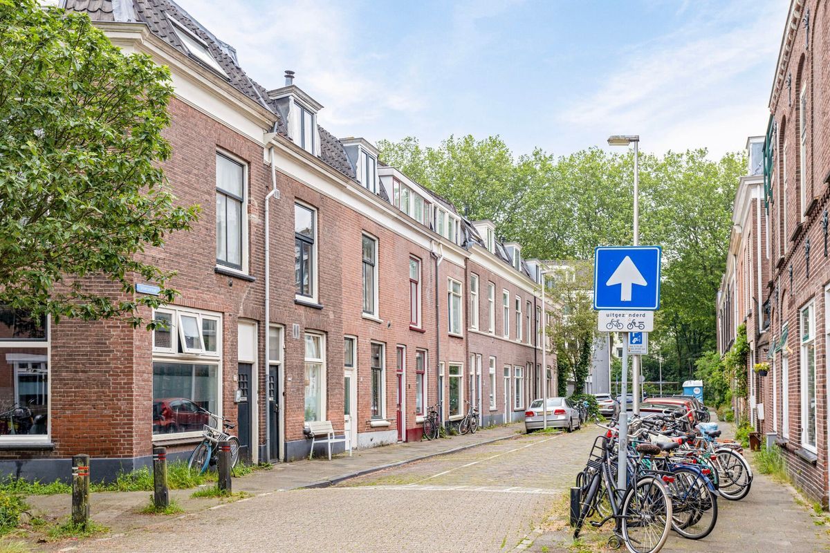Vlietstraat 13 Photo Blur 3