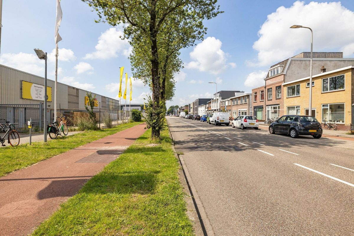 Amsterdamsestraatweg 707-A Photo Blur 19