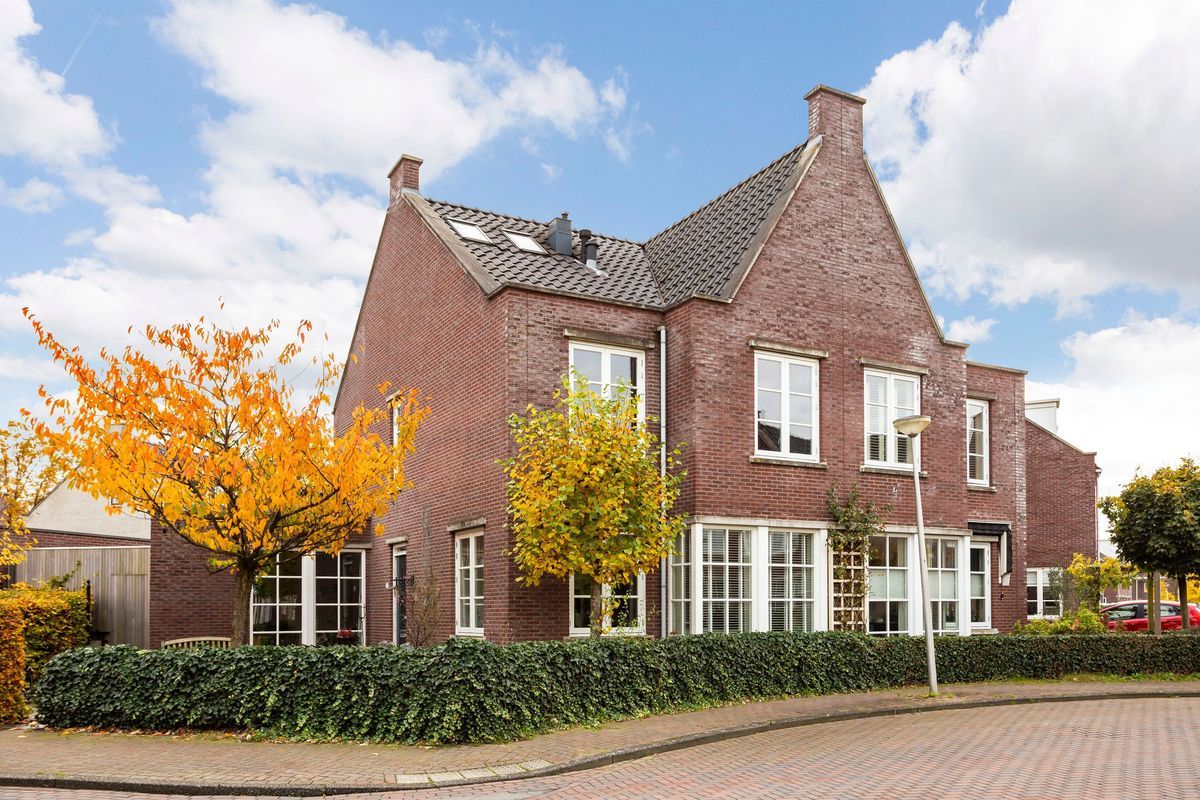 Hardenbroek 160 Photo Blur 0