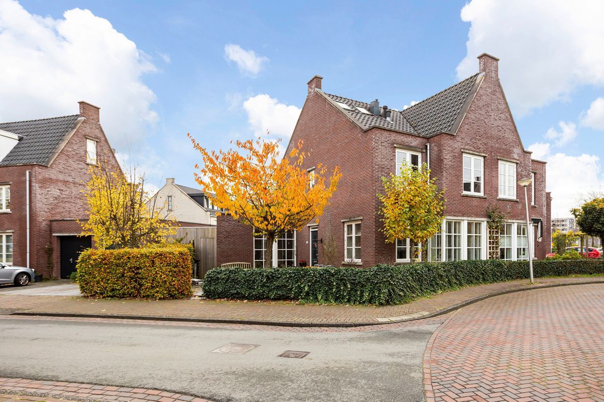 Hardenbroek 160 Photo Blur 62