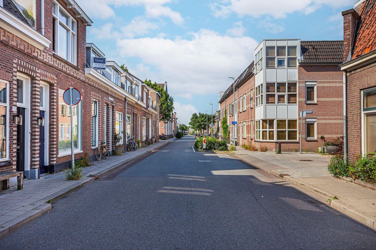 Oudwijkerdwarsstraat 155 Photo Blur 26