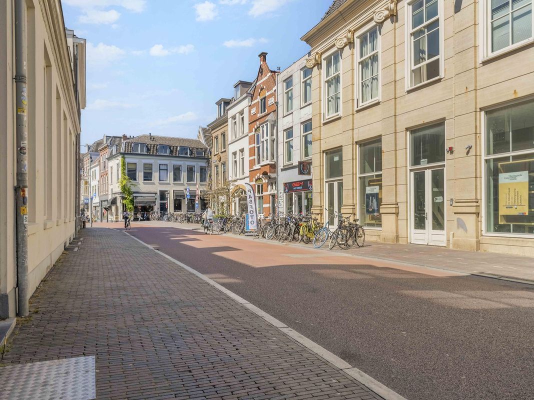 Wittevrouwenstraat 8-G Photo Blur 13