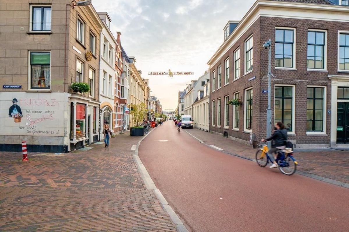 Wittevrouwenstraat 8-G Photo Blur 16